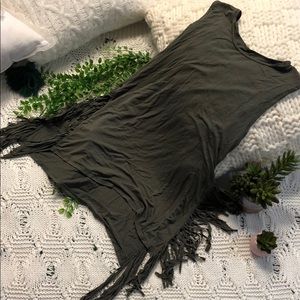 American Eagle fringed tank top
